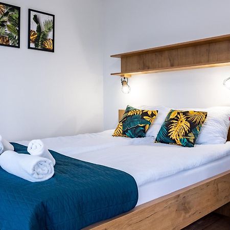 Rajska Polana Domki Premium ,Na Odludziu Z Prywatna Balia Z Jacuzzi I Sauna ,Cisza,Rowery Elektryczne,Gory,Astroprzygoda,- Adrspach, Skalne Miasto, Zamek Ksiaz,Andrzejowka,Karpacz, Sniezka,Janskie Laznie,Pec Mieroszow Eksteriør billede